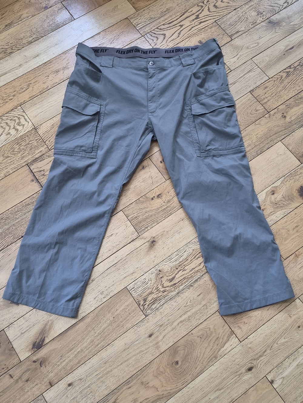 Duluth Trading Co Flex Dry on the Fly Cargo Pants Men’s 48x30 Gray